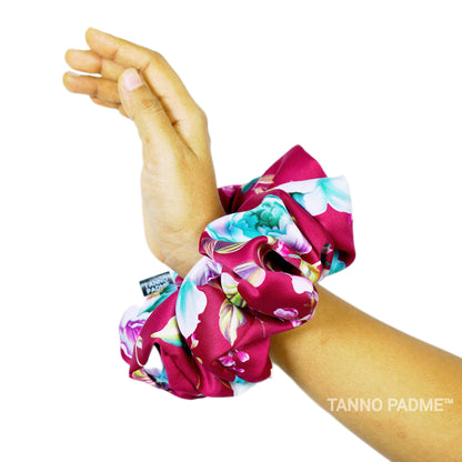 "Lily" Ultra Gentle Anti-Breakage Premium Satin Hair Scrunchie